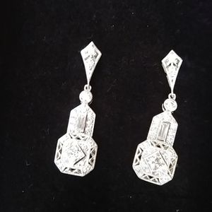 Never worn Absolute Dangle Earrings